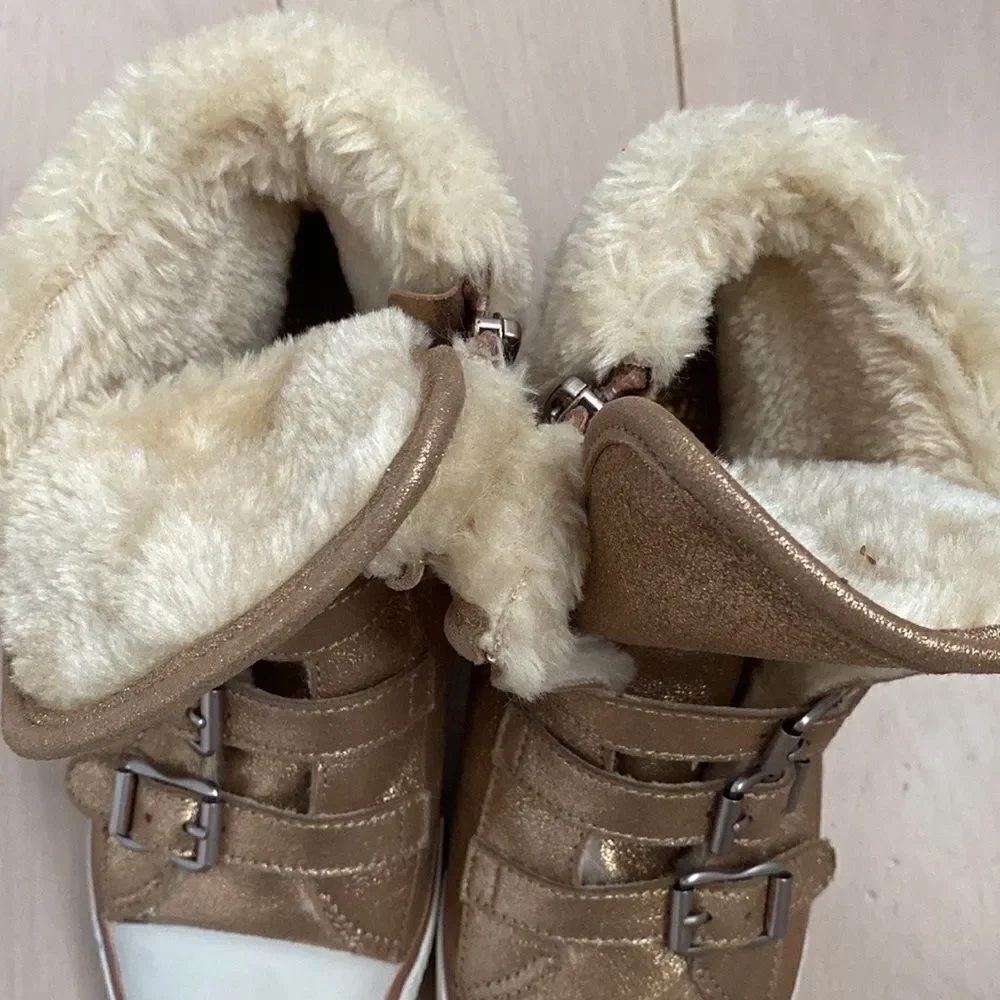 Ash girls Vava shearling gold shimmer sneakers 33